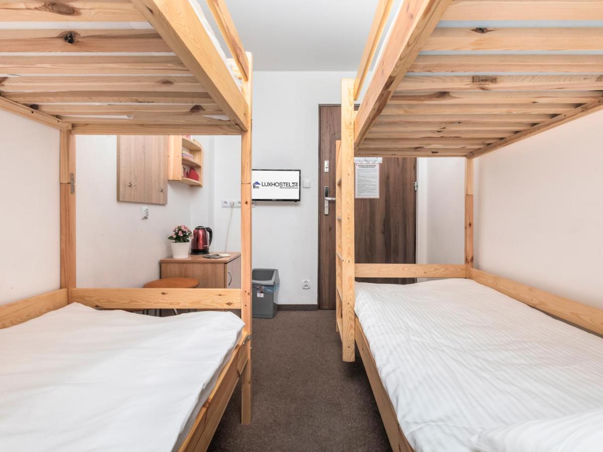 Luxhostel24 วอร์ซอ ภายนอก รูปภาพ
