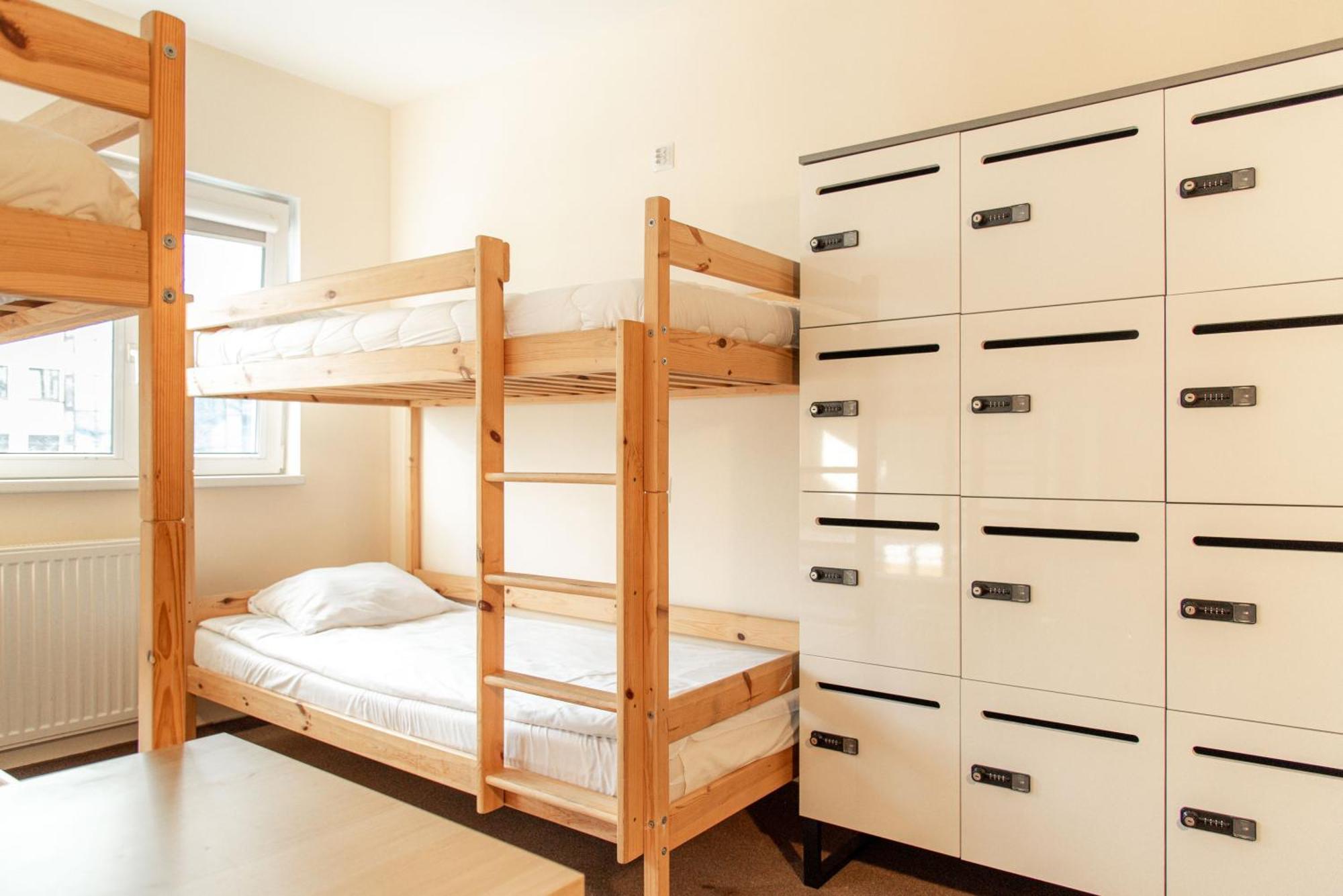 Luxhostel24 วอร์ซอ ภายนอก รูปภาพ