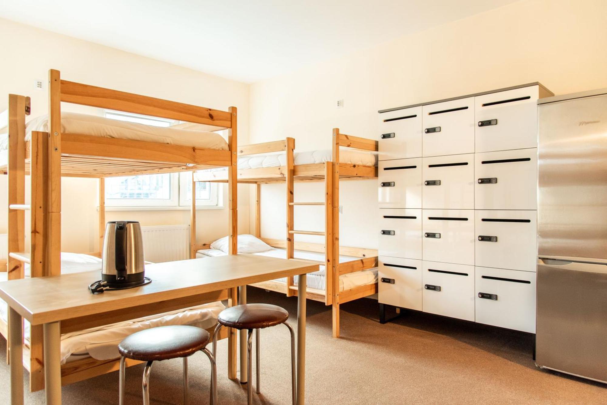 Luxhostel24 วอร์ซอ ภายนอก รูปภาพ