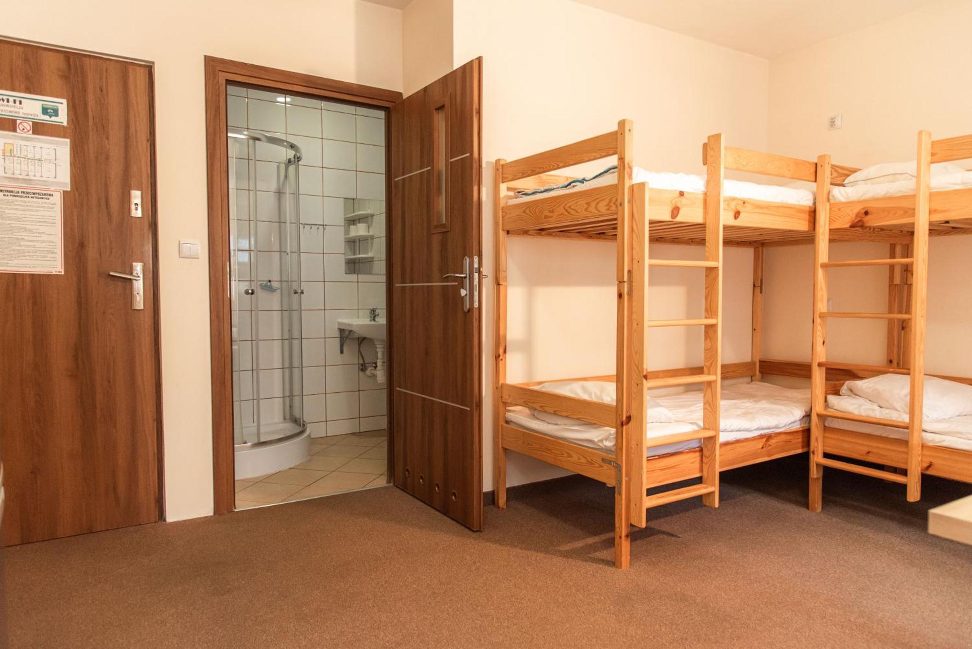 Luxhostel24 วอร์ซอ ภายนอก รูปภาพ