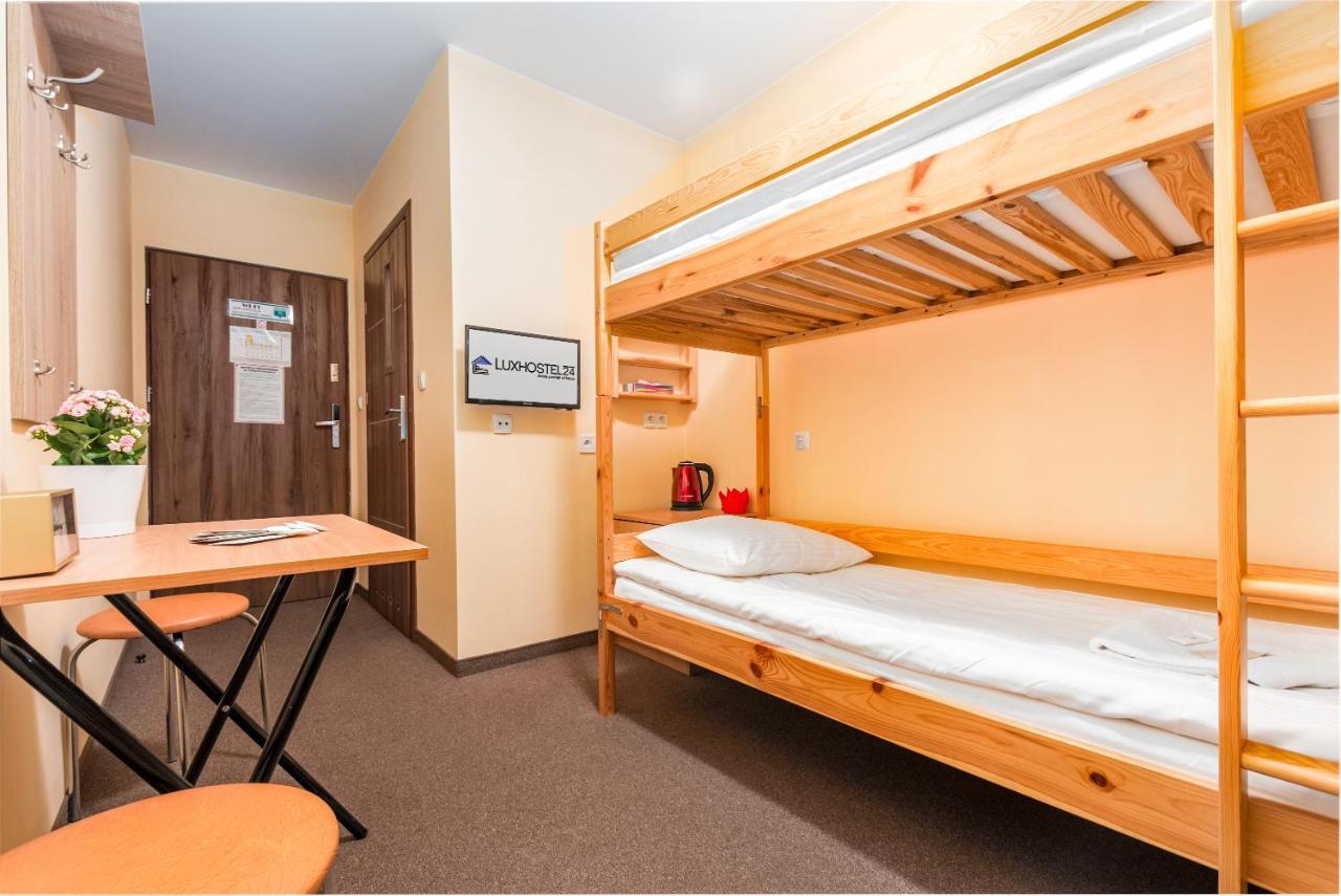 Luxhostel24 วอร์ซอ ภายนอก รูปภาพ